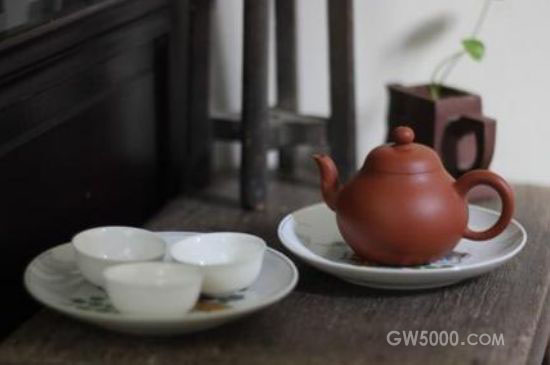 本山绿泥壶适合冲泡什么茶，紫砂壶本山绿最适合什么茶？