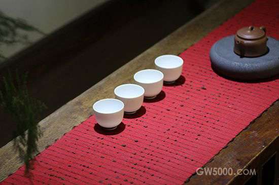 喝茶茶桌上的礼仪有哪些,泡茶待客十大礼仪不可不做!