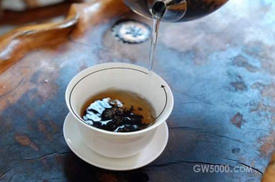 喝茶茶桌上的礼仪有哪些,泡茶待客十大礼仪不可不做!