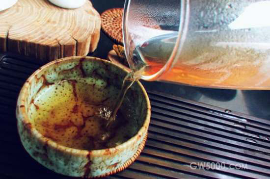 什么茶叶适合用蒸茶器，什么茶可以蒸