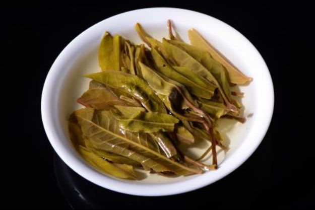 黑毛茶有什么副作用？这几种情况喝黑毛茶会产生副作用！