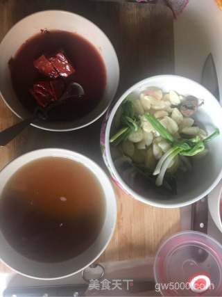 正宗鱼头泡饼的做法步骤：3