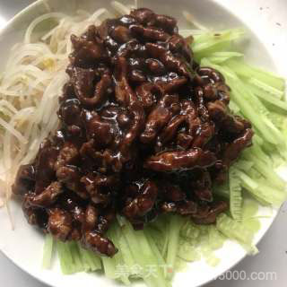 京酱肉丝的做法步骤：3