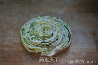 葱花手抓饼 的做法步骤：10