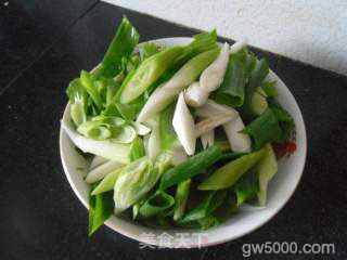 【东北】葱爆羊肉的做法步骤：3