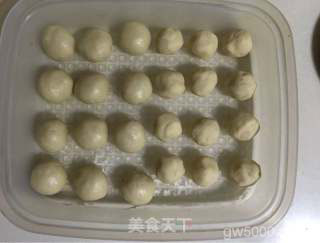 老北京黑芝麻椒盐牛舌饼的做法步骤：8