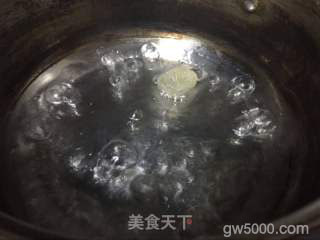 冰糖葫芦的做法步骤：4