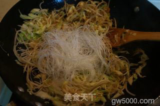 【北京】肉丝炒合菜的做法步骤：7