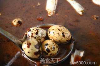 下酒小菜 卤鹌鹑蛋的做法步骤：4