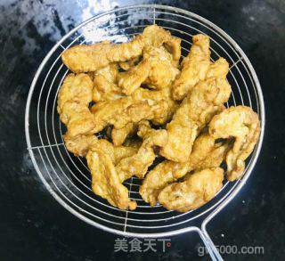 糖醋里脊的做法步骤：6
