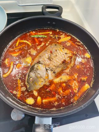 水煮麻辣鲤鱼鱼籽的做法步骤：5