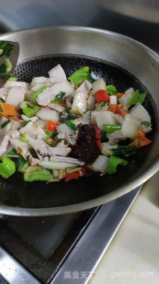 川味回锅肉的做法步骤：6