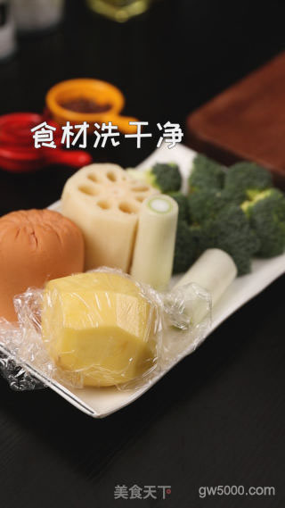 电饭煲自制串串香的做法步骤：2