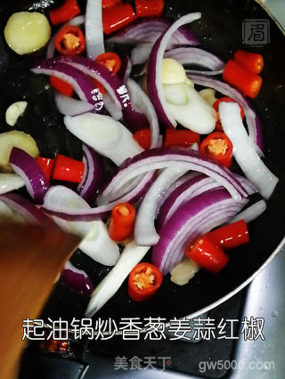 小龙虾调味料版麻辣香锅的做法步骤：3