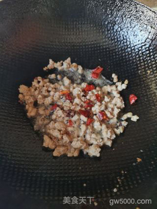 干煸豆角的做法步骤：4
