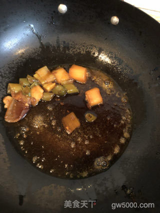 糯香干锅的做法步骤：1