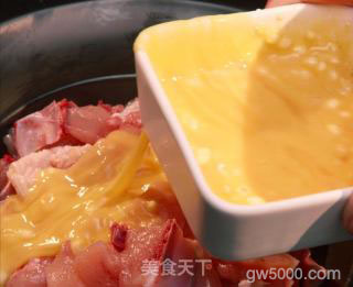 重庆辣子鸡的做法步骤：2