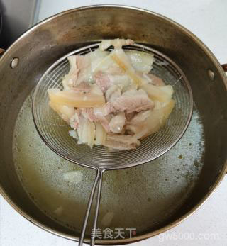 回锅肉的做法步骤：7