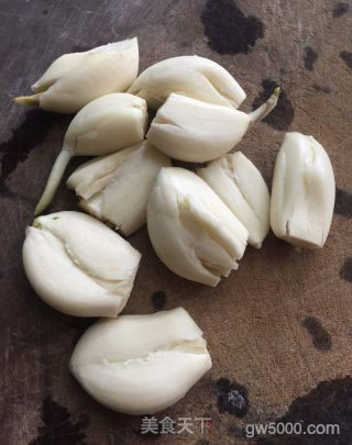 虎皮青椒的做法步骤：2
