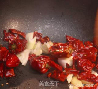 重庆辣子鸡的做法步骤：3