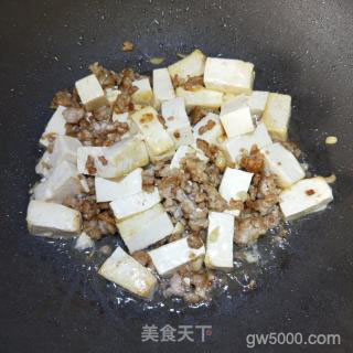 麻婆豆腐 的做法步骤：7