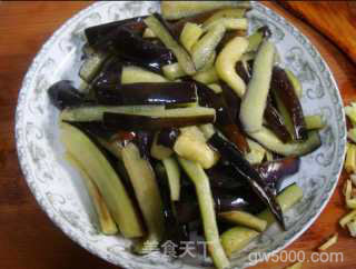 简单的家常小炒鱼香茄子的做法步骤：7