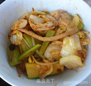 麻辣水煮鱼的做法步骤：10