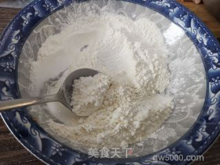  糖醋里脊的做法步骤：4