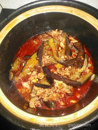鱼香肉末茄子煲的做法步骤：11
