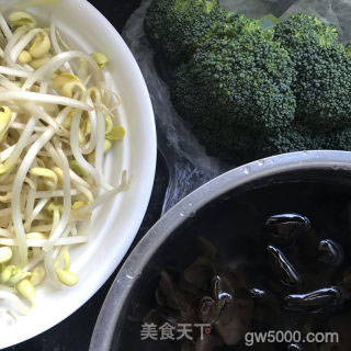 家常水煮牛肉的做法步骤：3