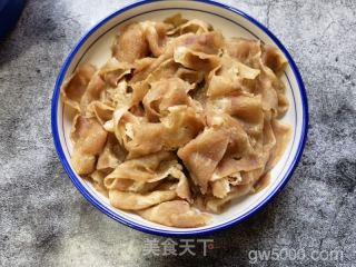 水煮牛肉卷的做法步骤：4