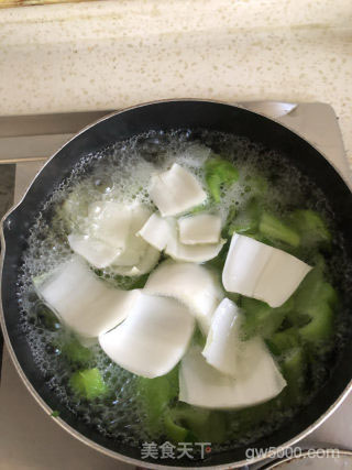 耙耙菜的做法步骤：5