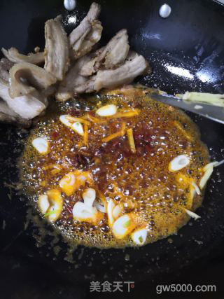 回锅肉的做法步骤：9