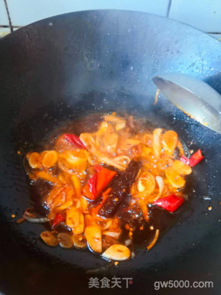 超好吃的川菜⇒水煮肉片（做法超级简单呦）的做法步骤：5