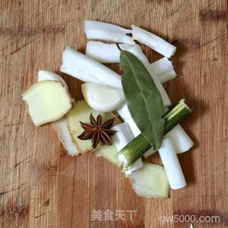 东北乱炖的做法步骤：2