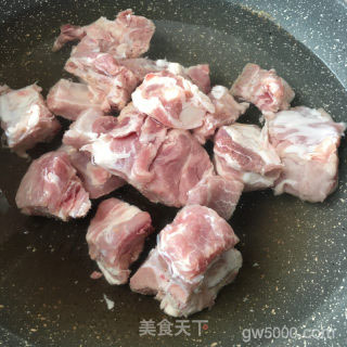 冻蘑炖排骨的做法步骤：7