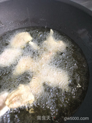 锅包肉的做法步骤：4