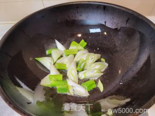 葱烧茧蛹的做法步骤：6