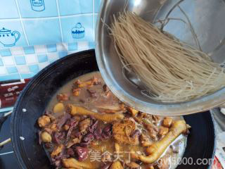 小鸡炖蘑菇的做法步骤：30