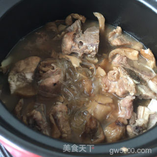 冻蘑炖排骨的做法步骤：22
