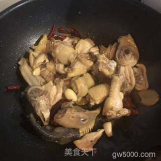 小鸡炖土豆的做法步骤：3