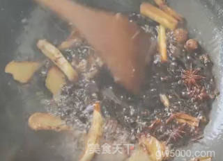 酱大骨的做法步骤：5