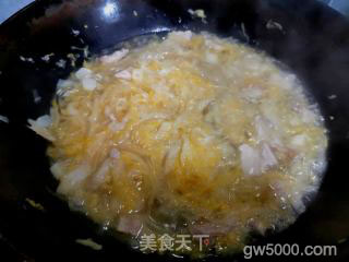 酸菜猪肉炖粉条的做法步骤：7
