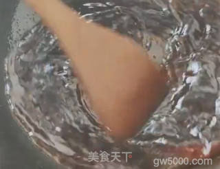 酱大骨的做法步骤：4