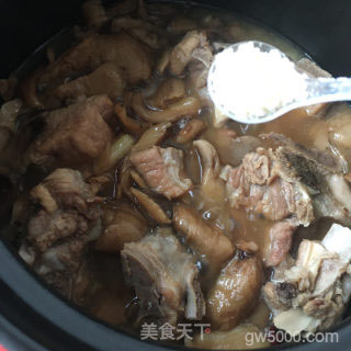 冻蘑炖排骨的做法步骤：21