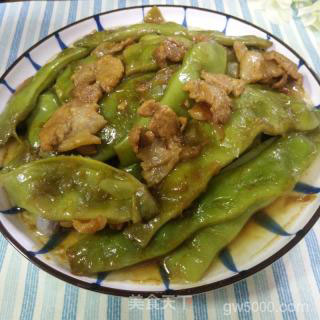 五花肉炖东北油豆的做法步骤：9