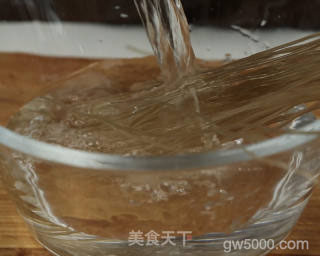 小鸡炖蘑菇的做法步骤：3