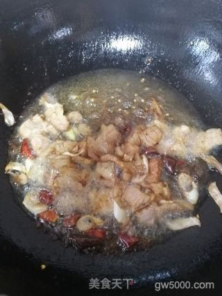 五花肉炖南瓜芸豆的做法步骤：5