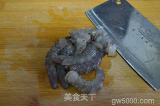 虾肉珍珠丸子的做法步骤：2