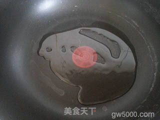 家庭制作板栗烧仔鸡的做法步骤：2